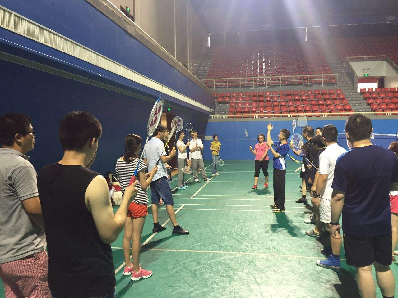 {六合彩}(上海哪个羽毛球俱乐部最好)