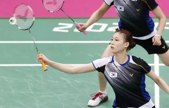 {21點}(羽毛球女运动员身高多少最好) {21點}(羽毛球女运动员身高多少最好)